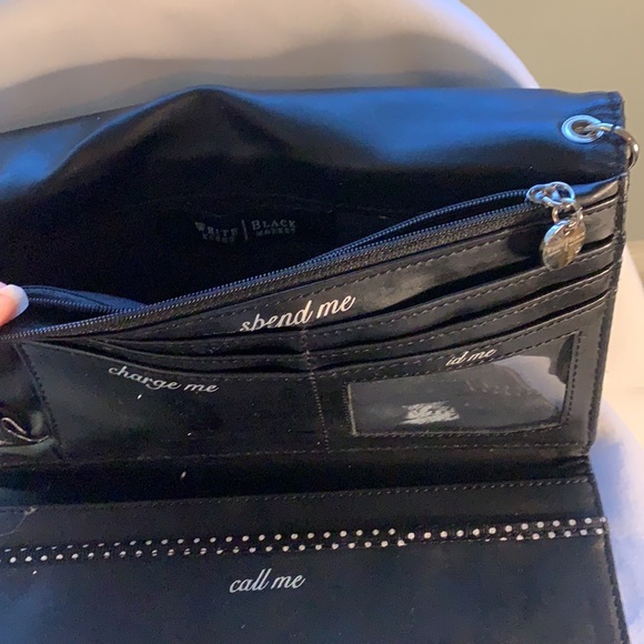 White House Black Market heels and wallet - Picture 7 of 8